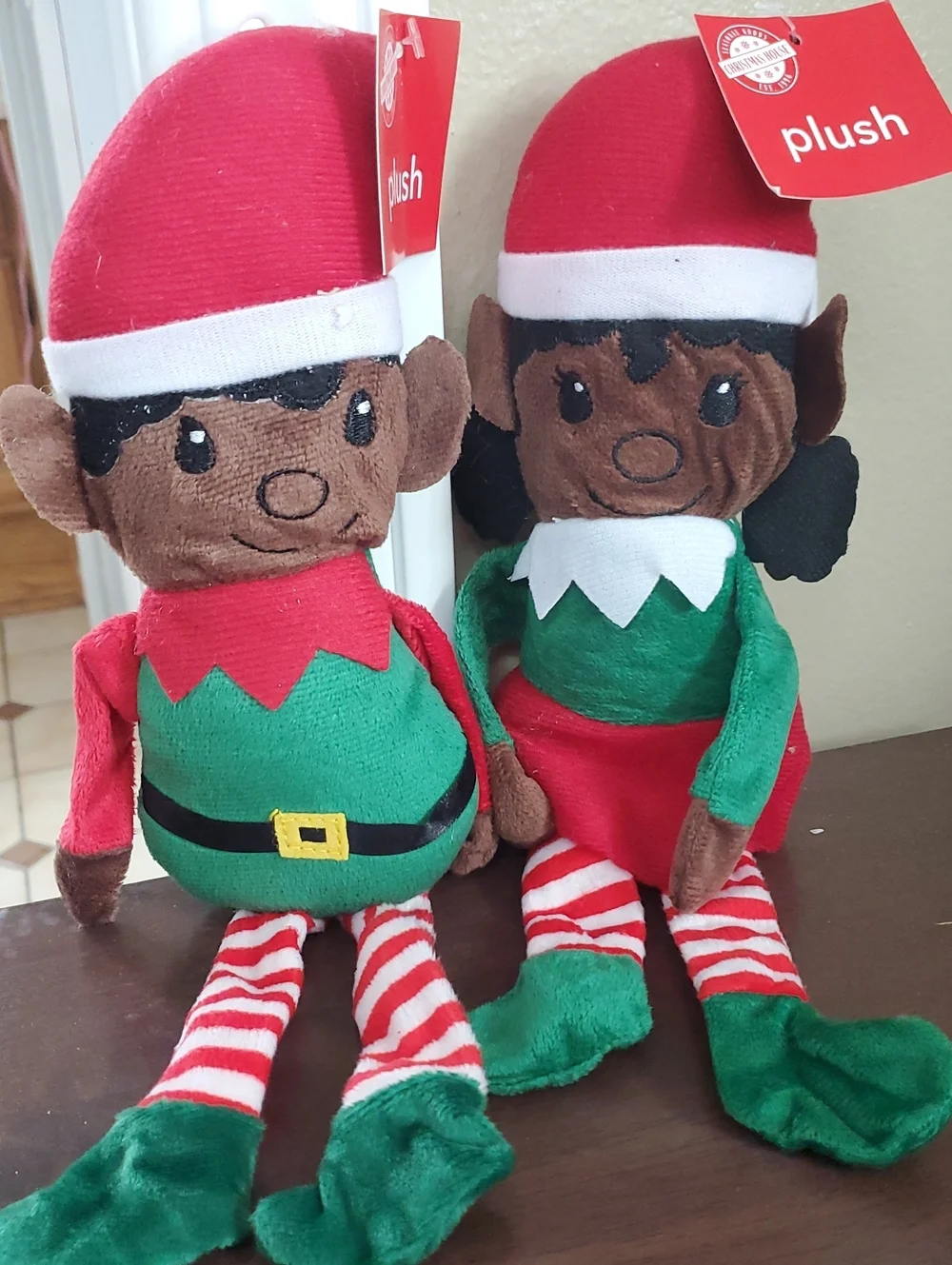 Stanley Plush Holiday Elf Dolls.  Red, Green, White, Brown Skin.  25 Dolls